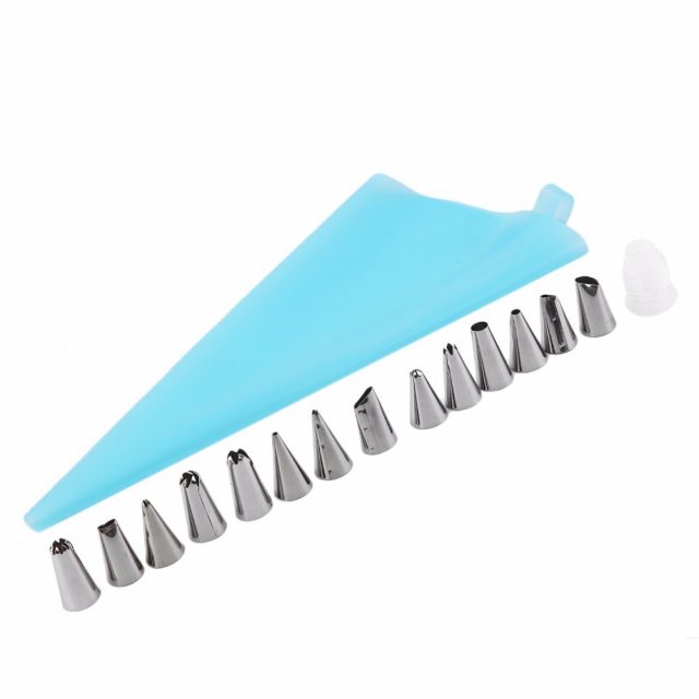 Convenient Durable Flexible Silicone Pastry Bag with Nozzles Set
